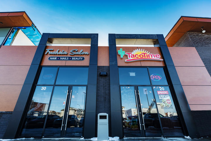 Alumicor Phantom series doors. 2600 series curtain wall.