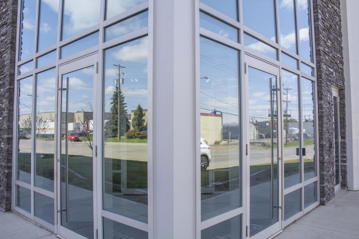 Alumicor 3400 series C/W PPG R100.